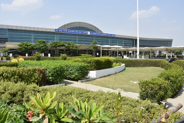 Lal Bahadur Shastri International Airport (VNS) 