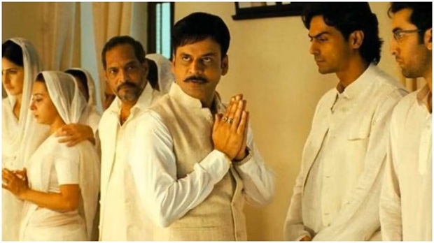 Raajneeti - Manoj Bajpayee