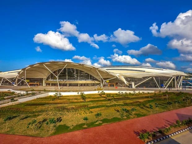 Veer Savarkar International Airport (IXZ) 