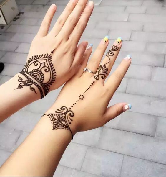 mehndi designs easy