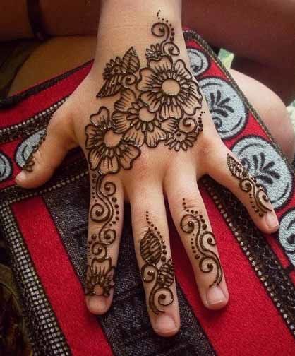 mehndi designs for small hands