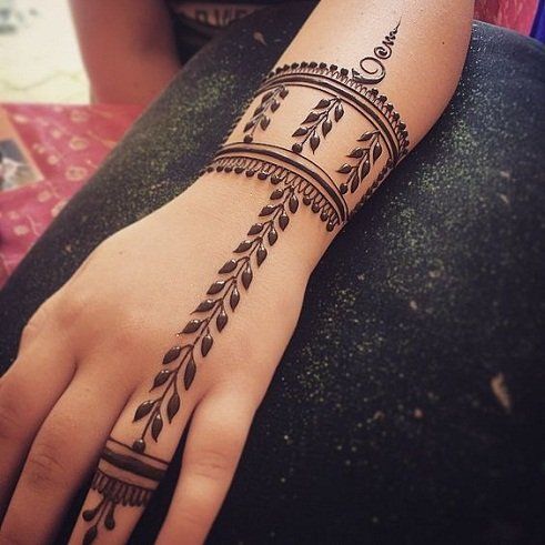 simple mehndi design ideas