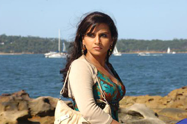 vidya balan in Heyy Babyy