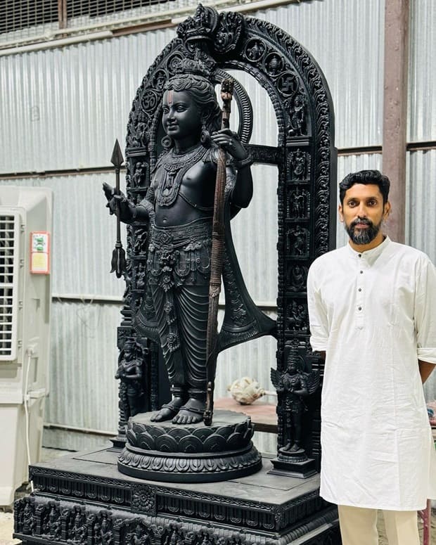 Ram lalla statue by arun yogiraj