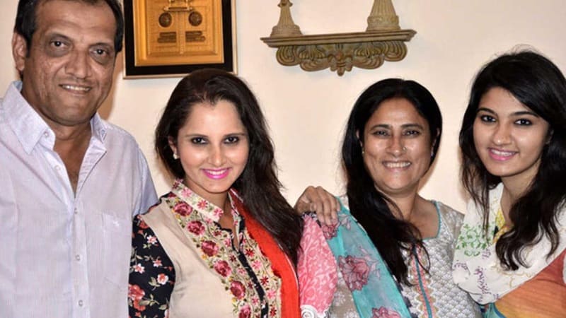 Sania Mirza with her parents Imran Mirza, Nasima Mirza and sister Anam Mirza