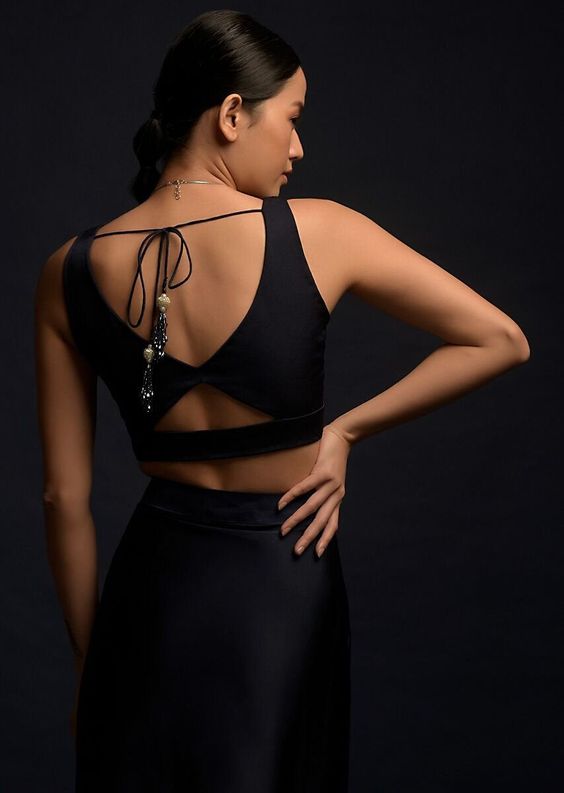 back blouse design black