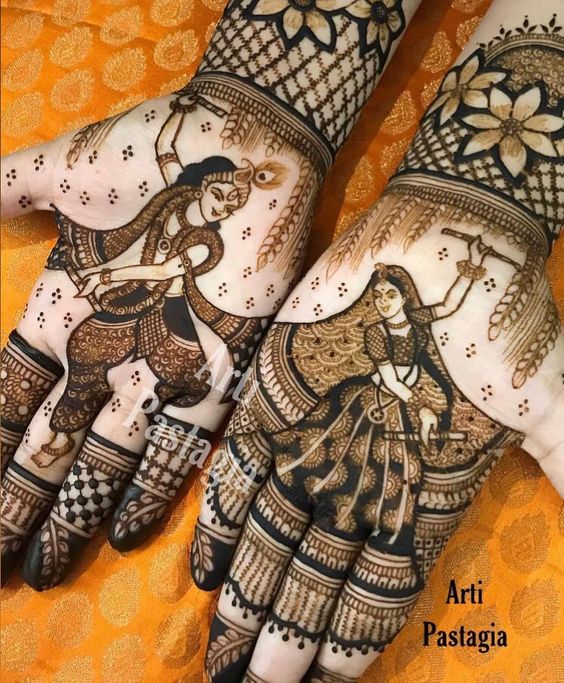 detailed Radha Krishna mehndi