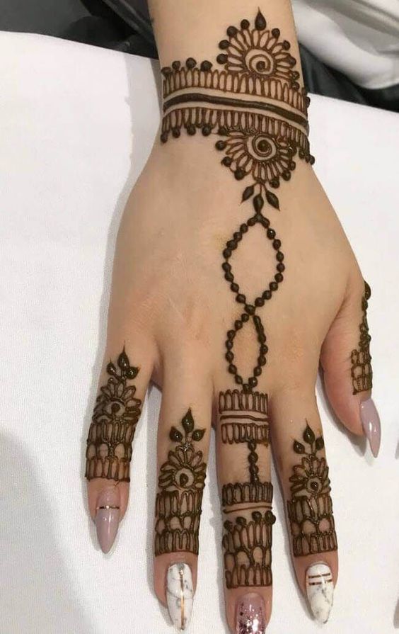 mehndi design fancy