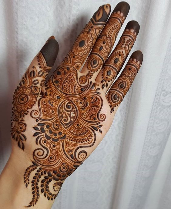 mehndi design simple