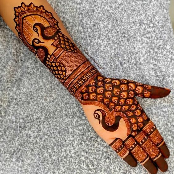 peacock traditional mehndi design