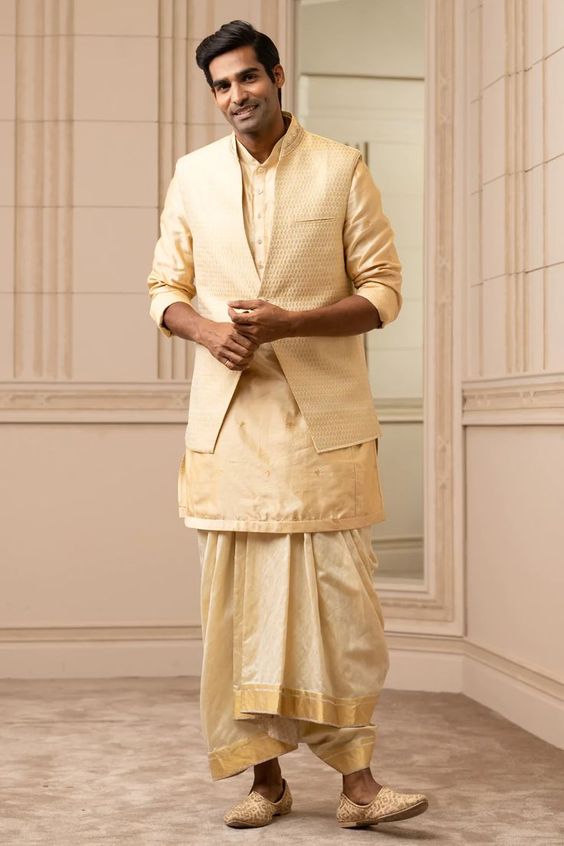 south indian groom outfit