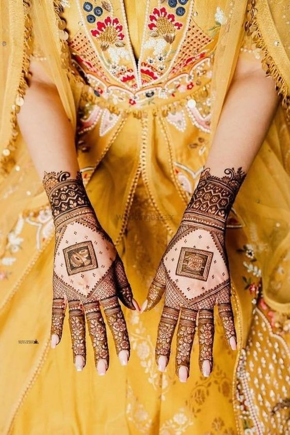 square mehndi designs