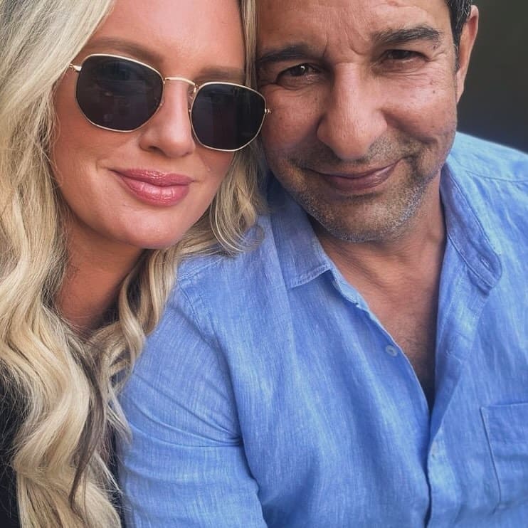 wasim akram wife Shaniera Akram