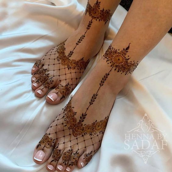 Bridal Jali Mehendi Design