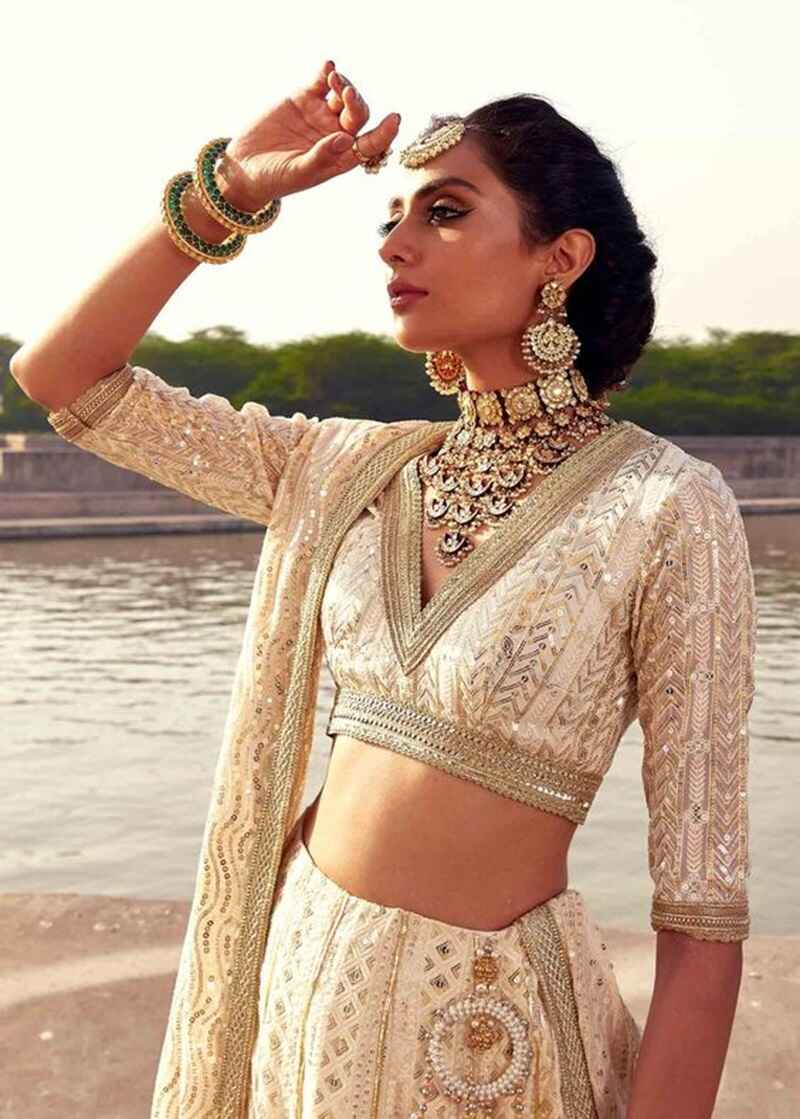 Embellished-lace-new-fancy-blouse-design