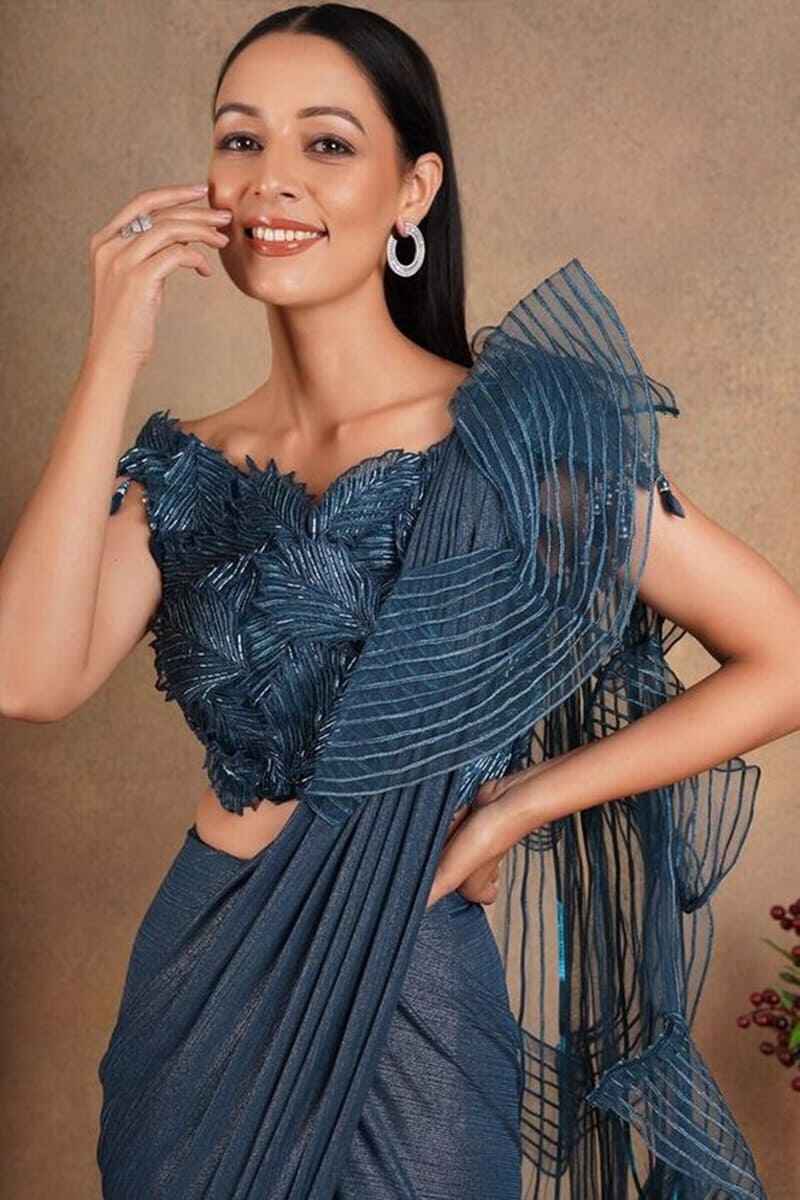 Off-shoulder-appliqued-stylish-fancy-net-blous-design