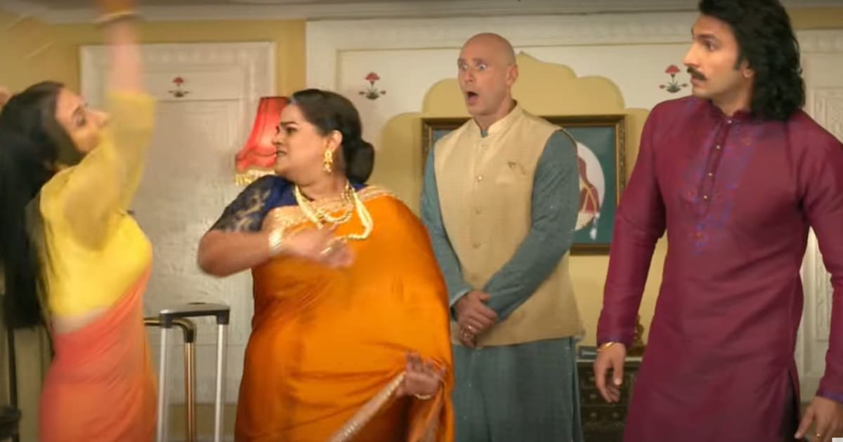 Rashami Desai Speaks On Ranveer Singh-Johnny Sins Ad, Says, 'Felt Like