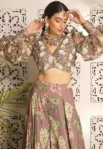 31 Stunning Blouse Front Design To Try Out In 2026