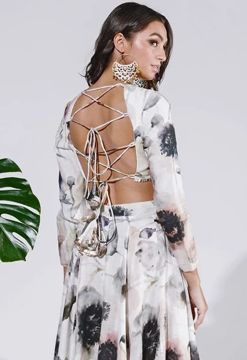 Zig-zag-ties-modern-blouse-back-design