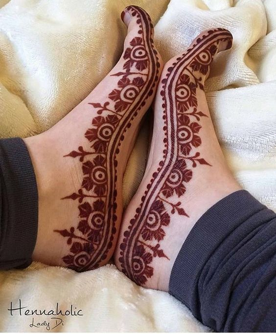 easy mehndi design for leg