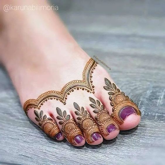 foot finger design