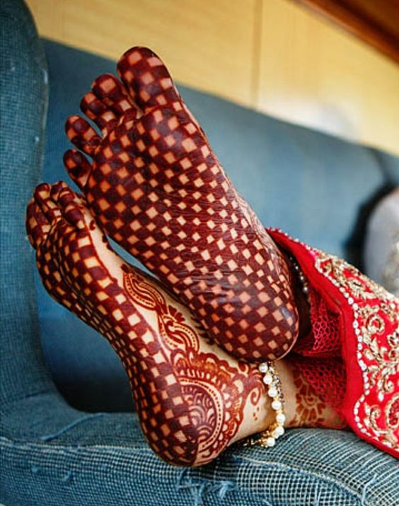 foot mehndi designs