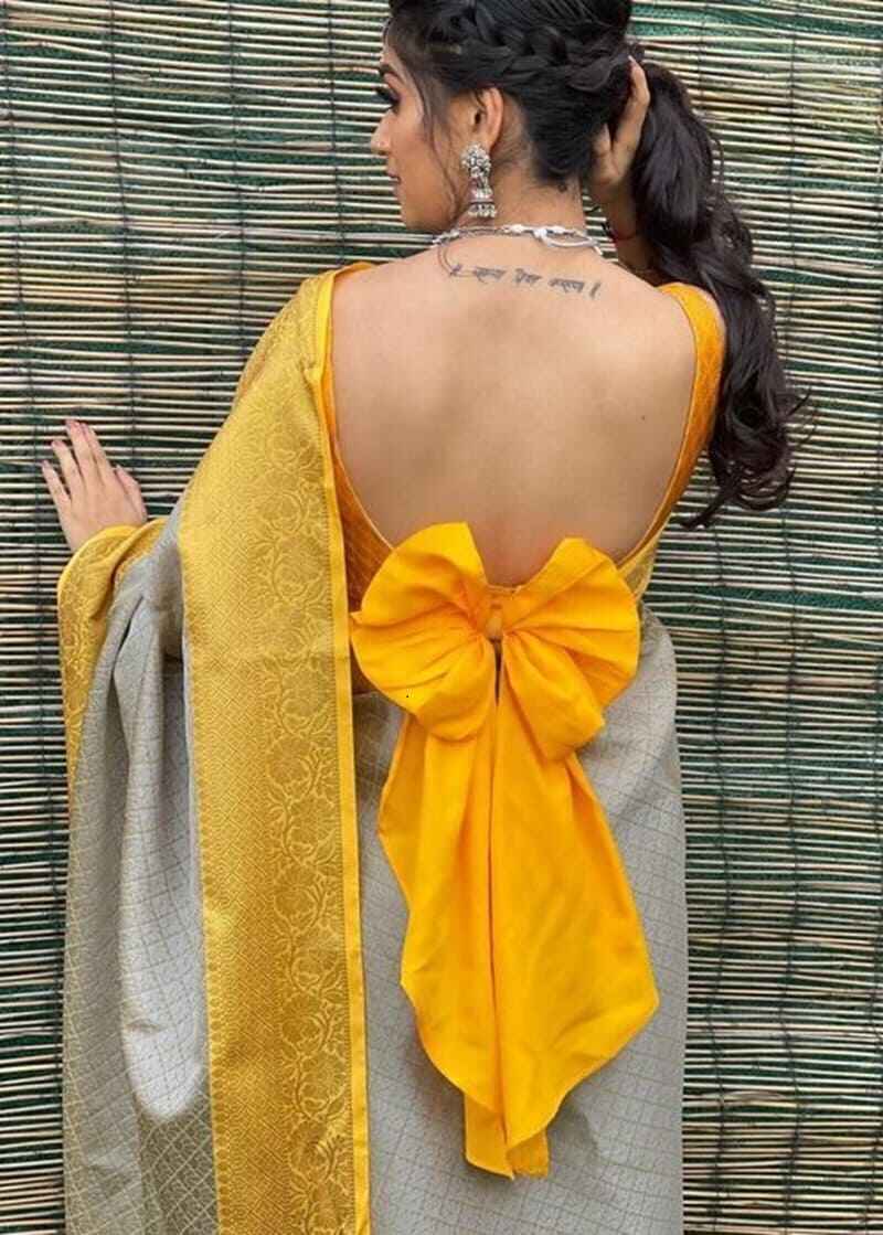 simple-cotton-blouse-with-bow-modern-cotton-saree-blouse-back-neck-designs