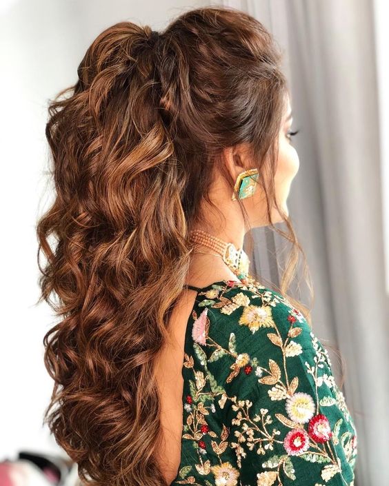 Chic ponytail bridal hairstyle