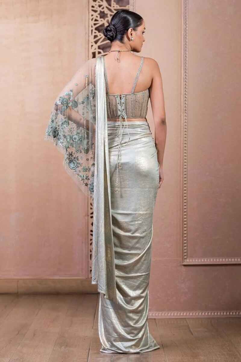 Corset-style-fancy-saree-blouse-back-designs