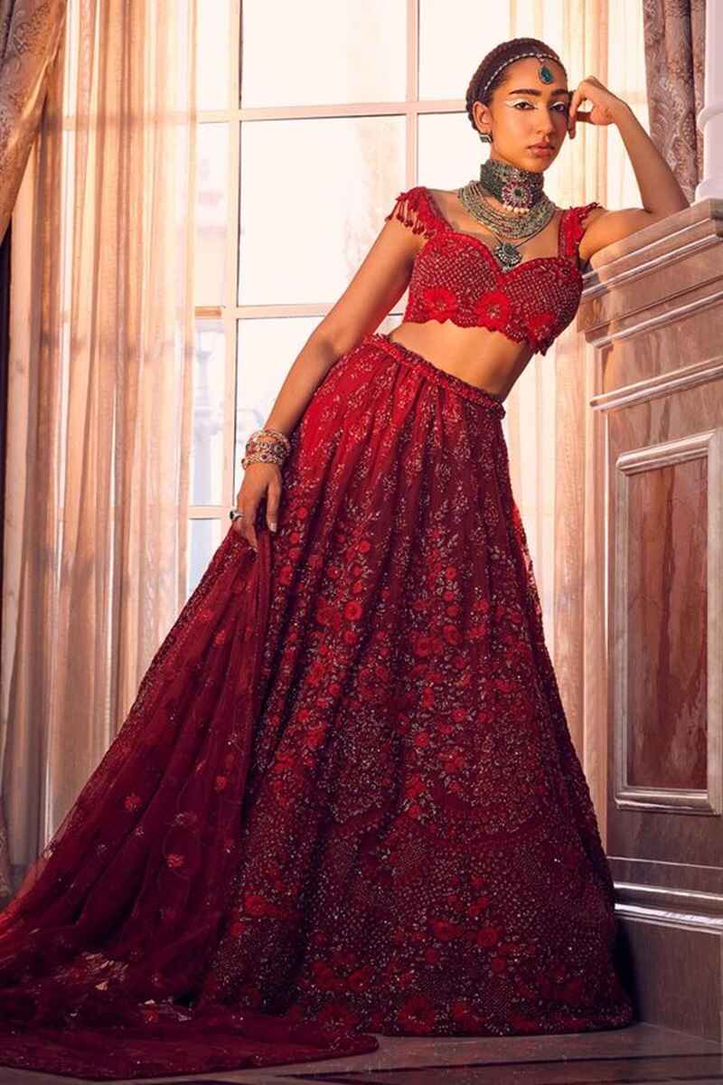 Hand-embroidered-net-bridal-lehenga-blouse-design