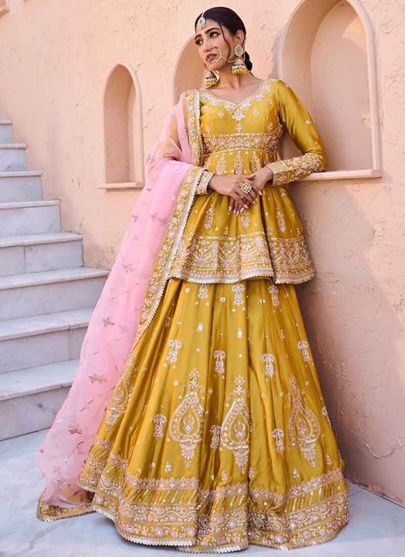 Kurta-style-embroidery-bridal-blouse-designs