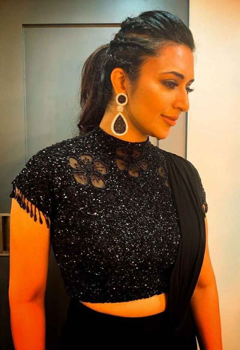 Sequin-embellished-net-blouse-design-back-and-front
