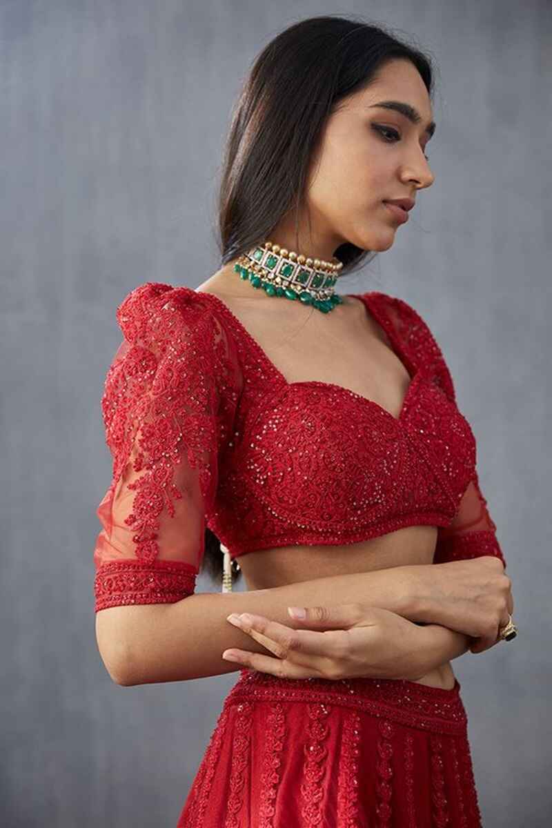 Sweet-heart-neck-net-blouse-design-back-and-front