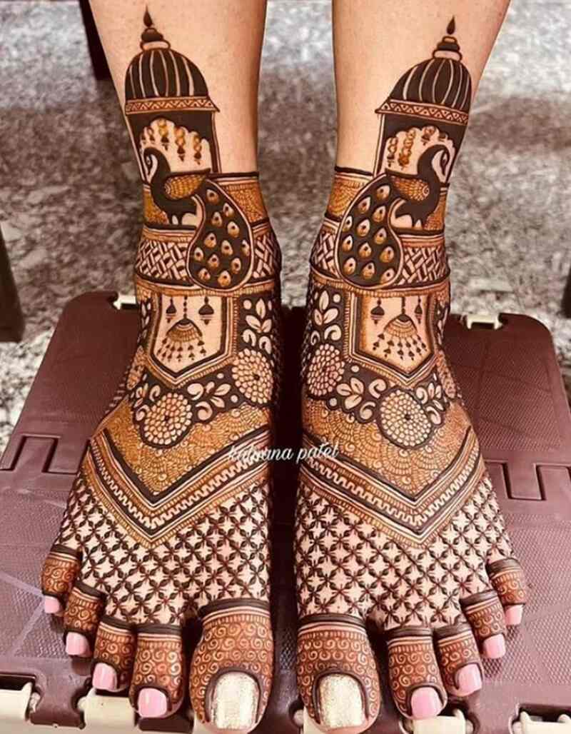 Temple-design-feet-mehndi-design