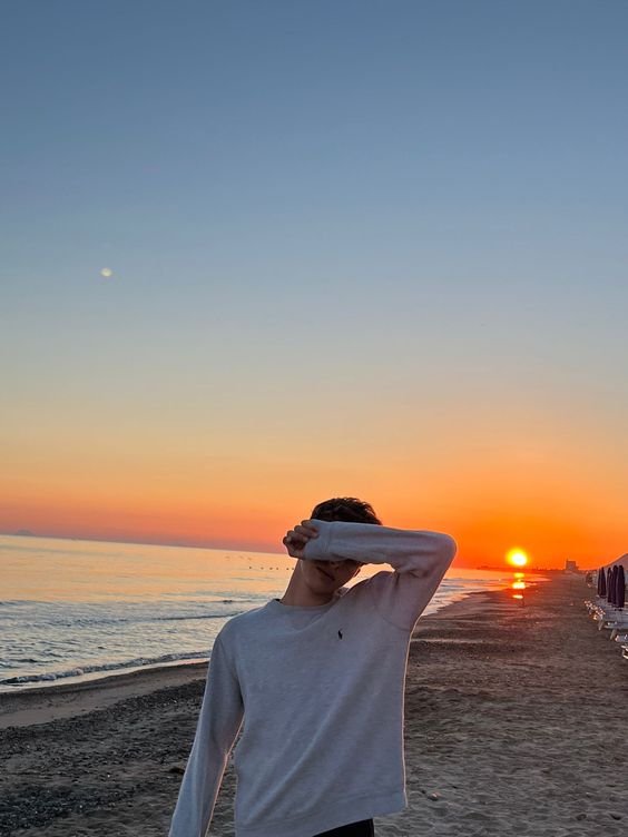 beach poses for boys photoshoot