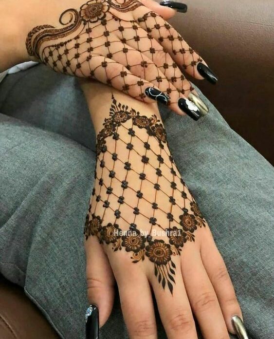 mesh glove mehndi design