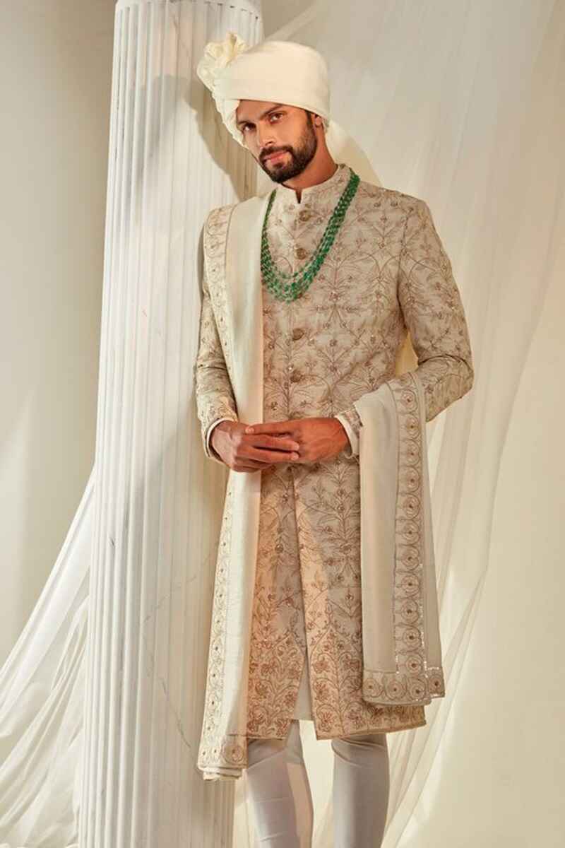 Dabka-embroidered-white-sherwani-for-groom