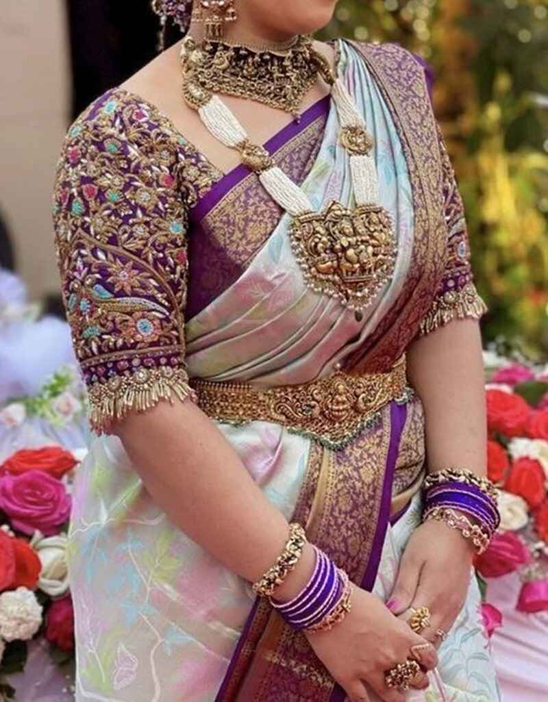 Intricate-floral-pattern-marriage-bridal-maggam-work-blouse-designs