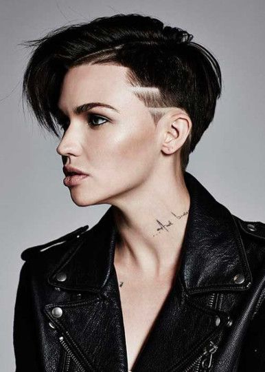Sideswept faux haircut with undercut