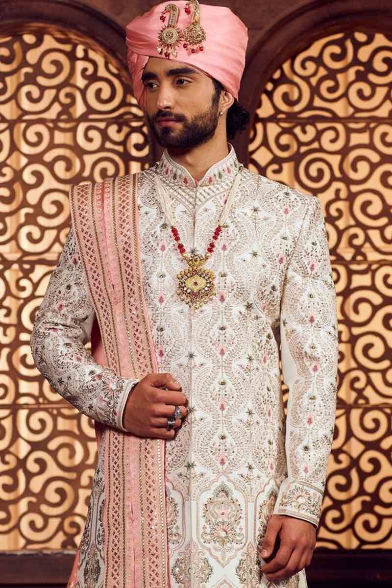 Zari-embroidered-white-sherwani-for-groom