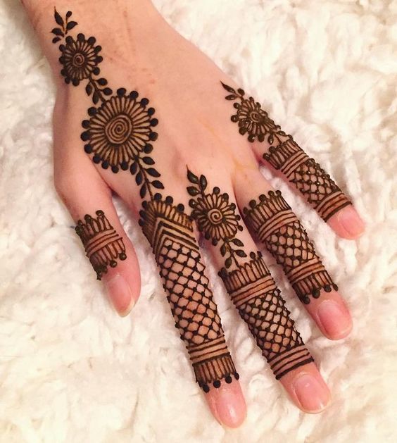 finger arabic mehndi design