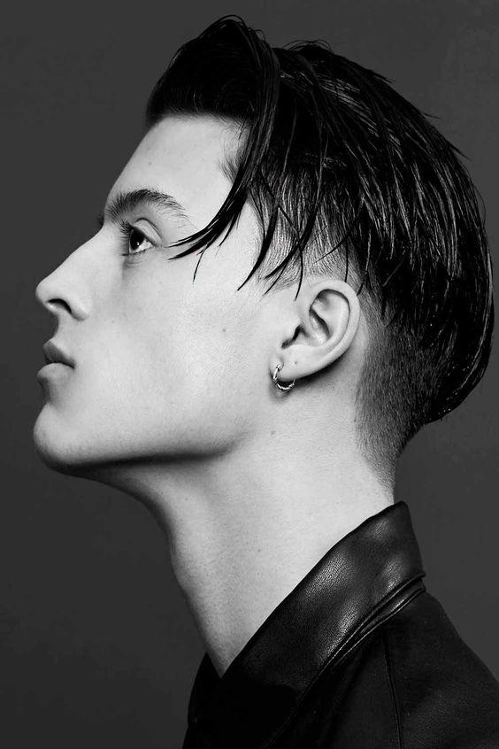 low fade undercut with medium hair