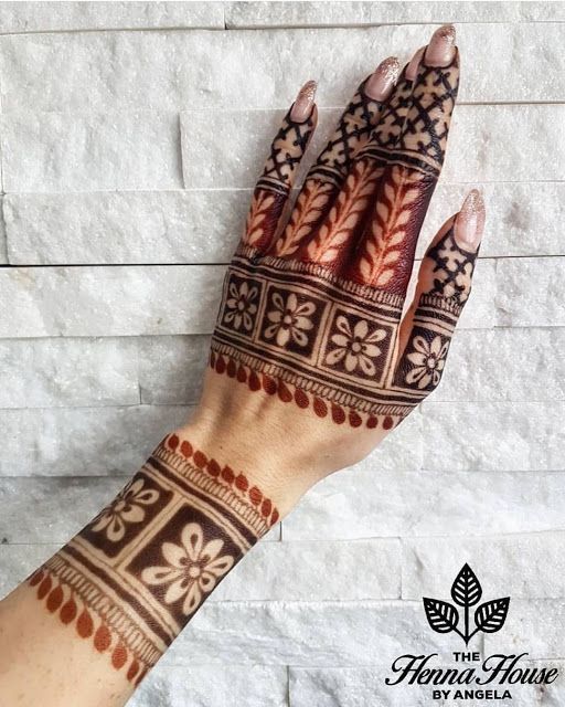 Disconnected mehndi design back side