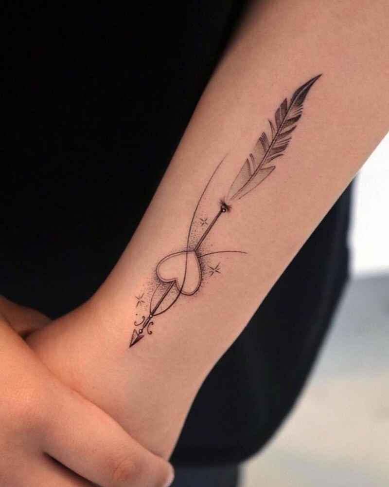 Feathered-arrow-simple-tattoos-for-girls