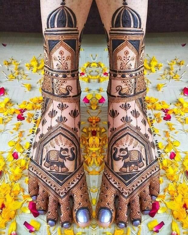 Jharokha mehndi design for legs