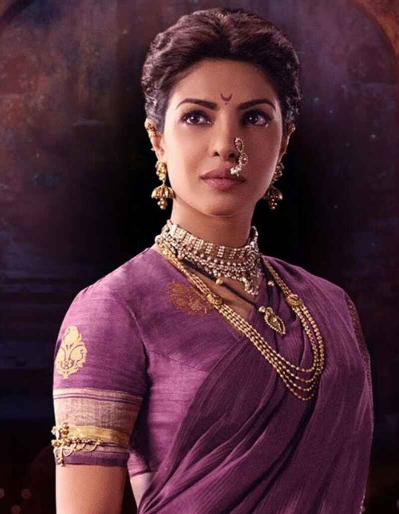 Kashibai-from-bajirao-mastani-bollywood-theme-party-dress