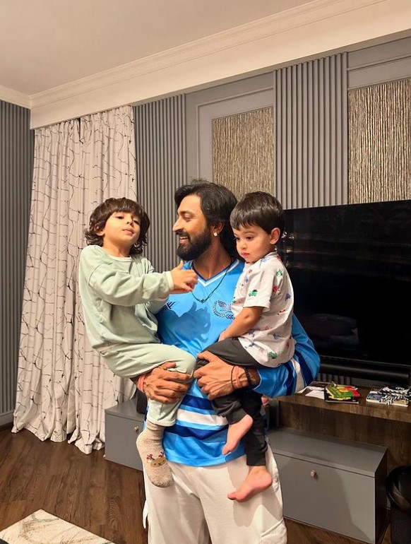 Krunal Pandya with Agastya Pandya
