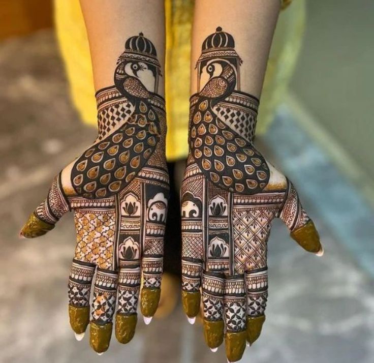Peacock stylish new mehndi design