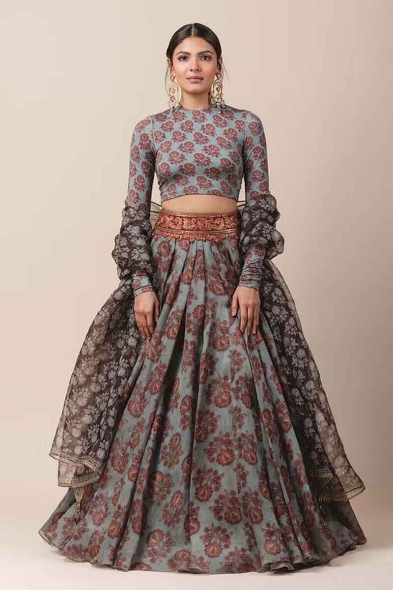 Printed-lehenga-full-sleeve-blouse-design