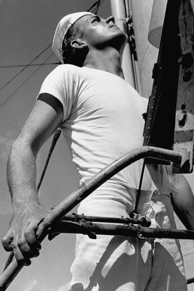 T-shirt origin